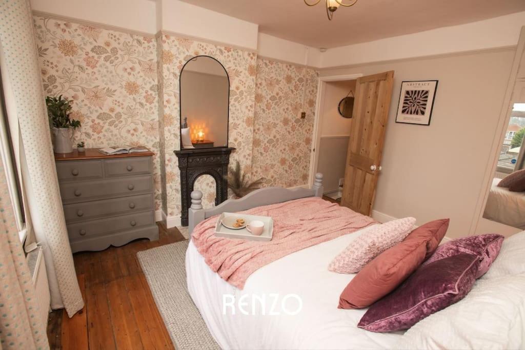 Inviting 3-Bed Home In Lincoln By Renzo, Stunning Design, Close To Lincoln Cathedral! 외부 사진